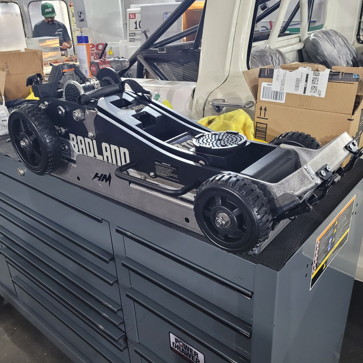 3 Ton Badland Jack Mount – Hollander Motorsports