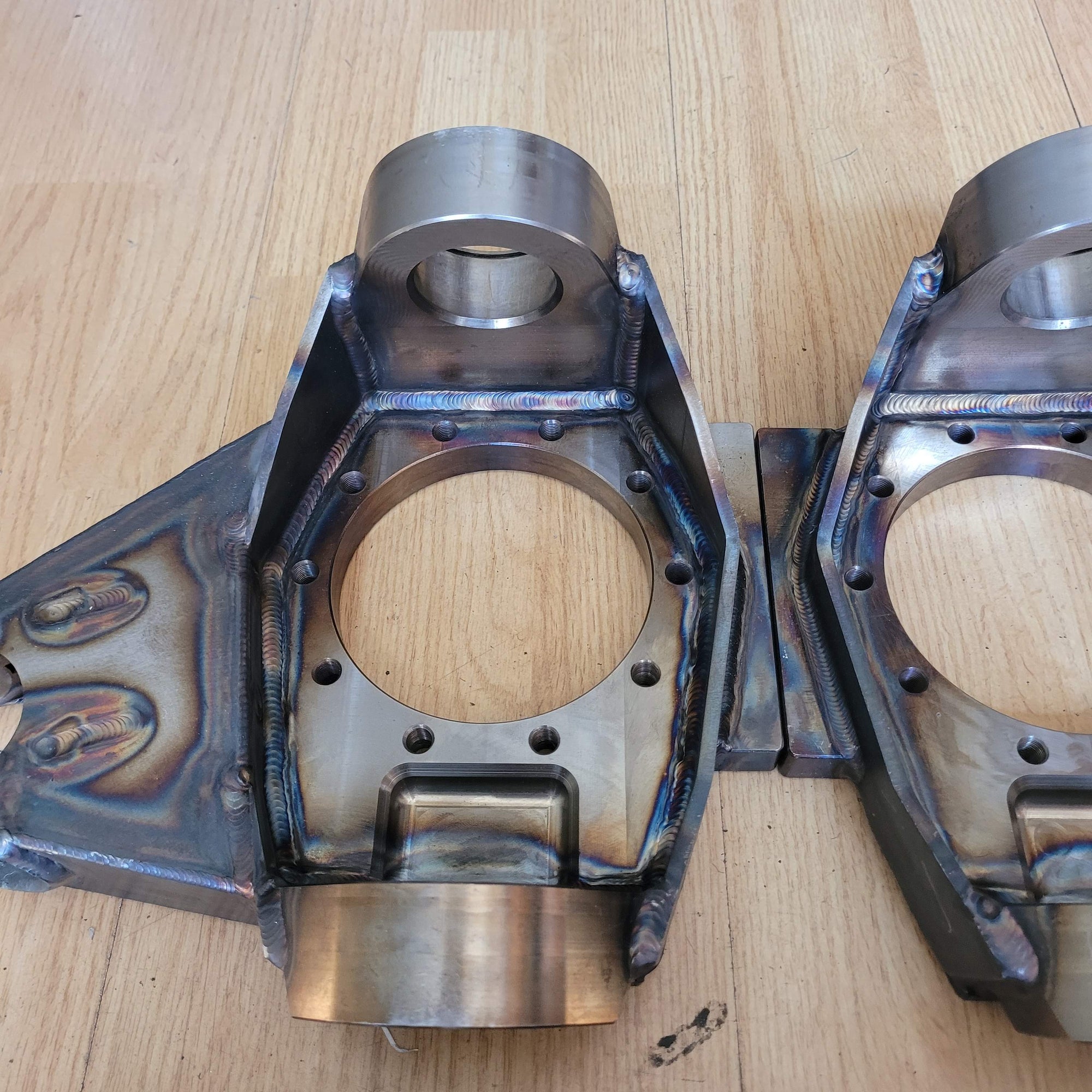 Dana 50 Billet / Fabricated Steering Knuckle