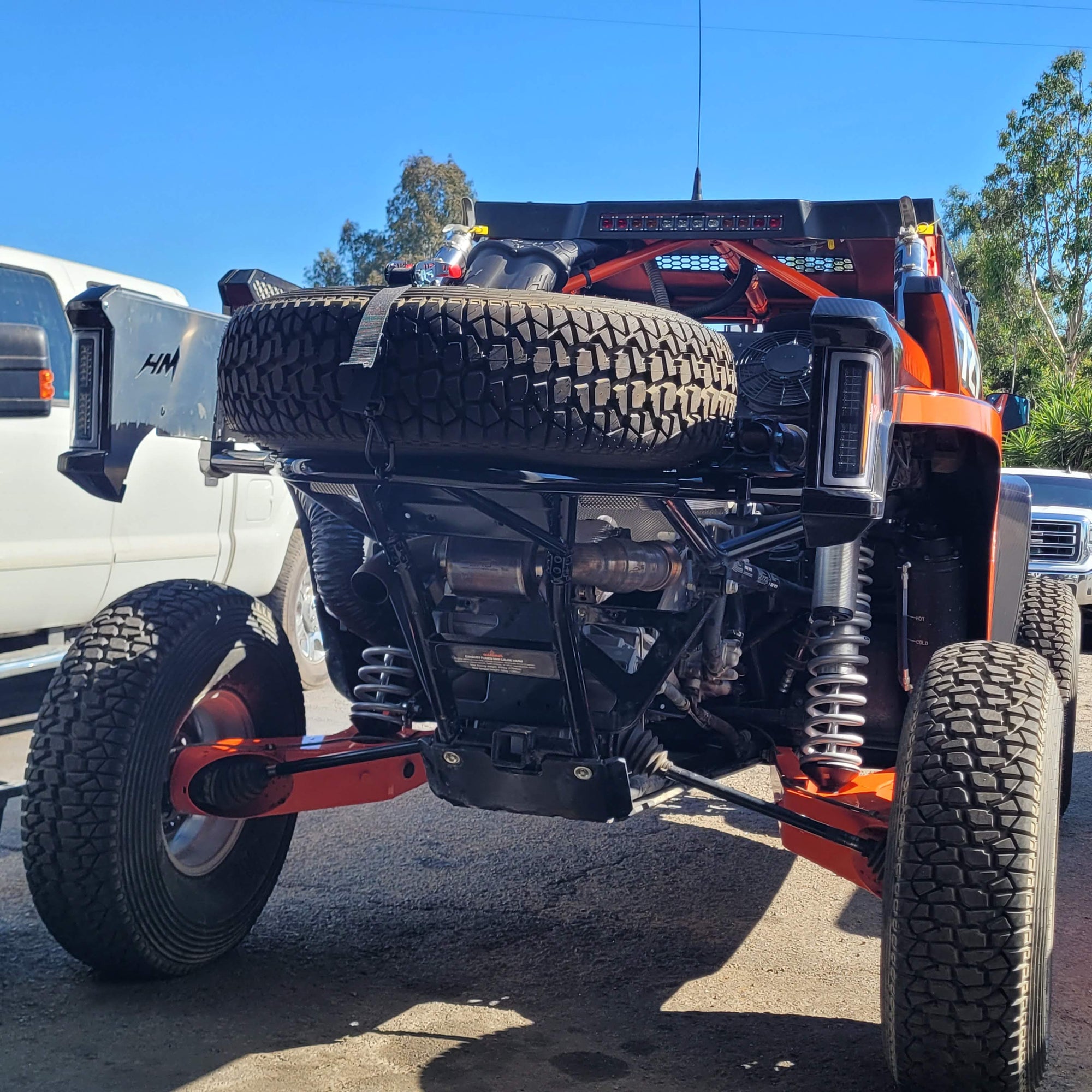 Speed UTV Weld-on rear bumper with Y-Strap and tire stop