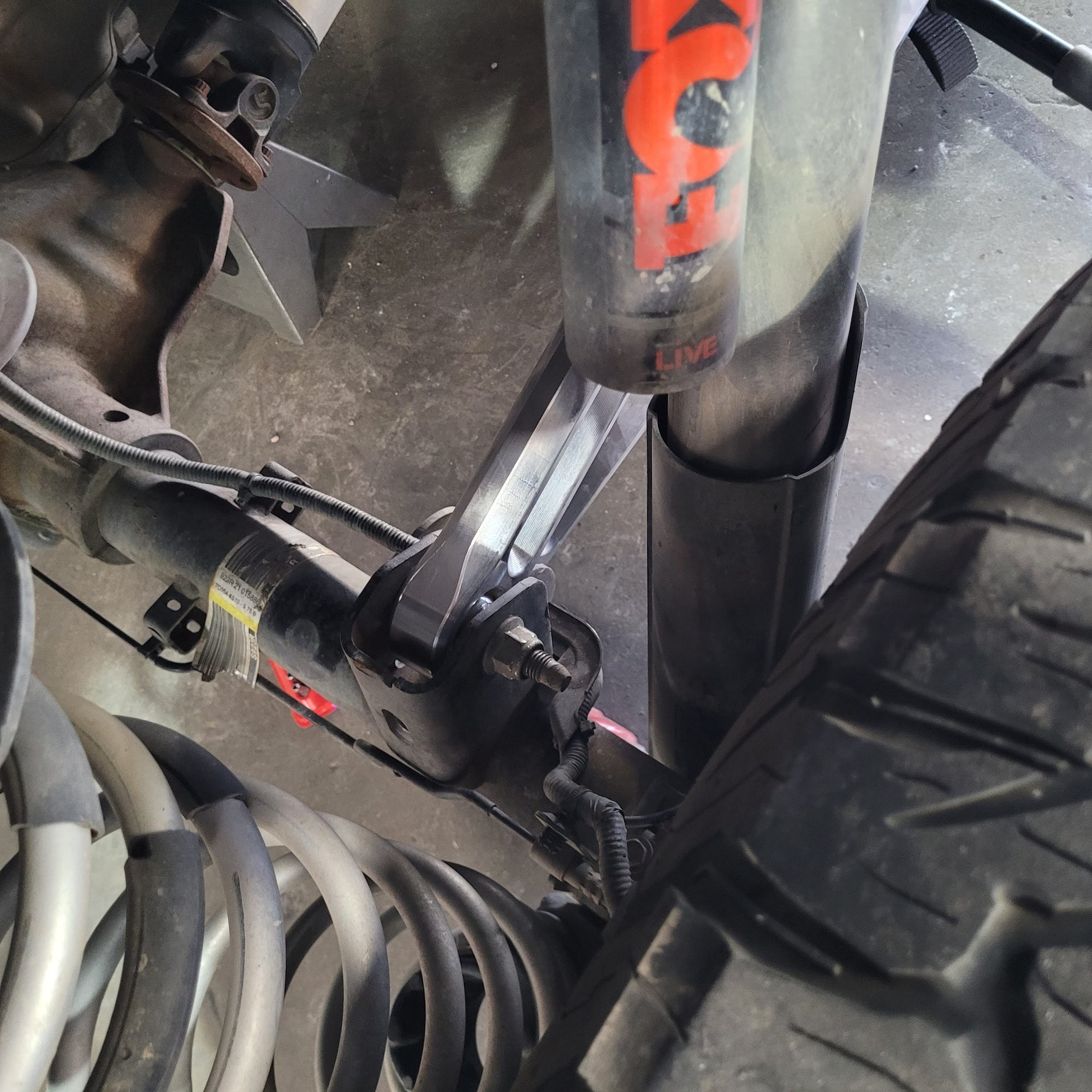 2021+ Gen 3 Ford Raptor 5 link rear billet trailing arms