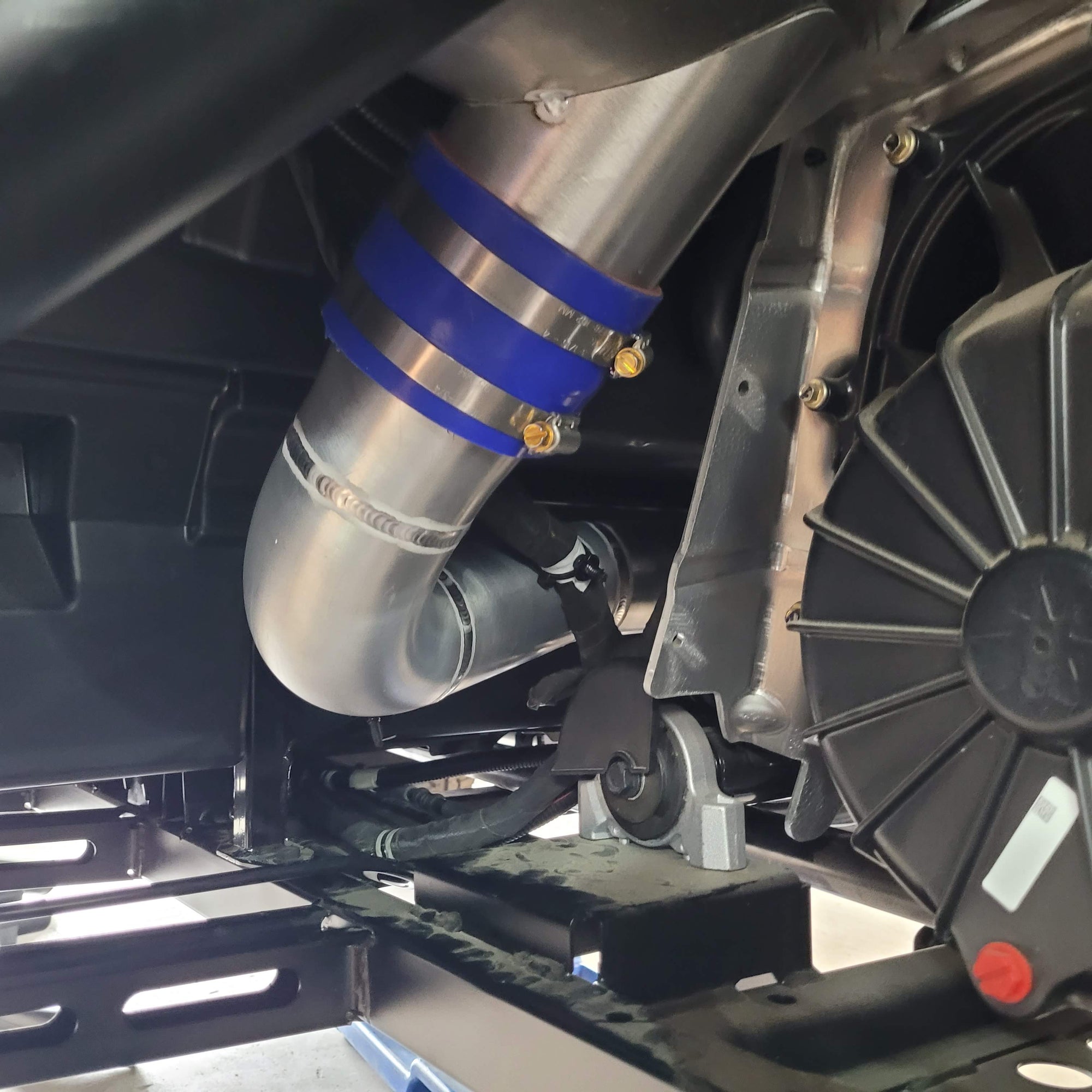Polaris Xpedition UMP/ Donaldson intake system