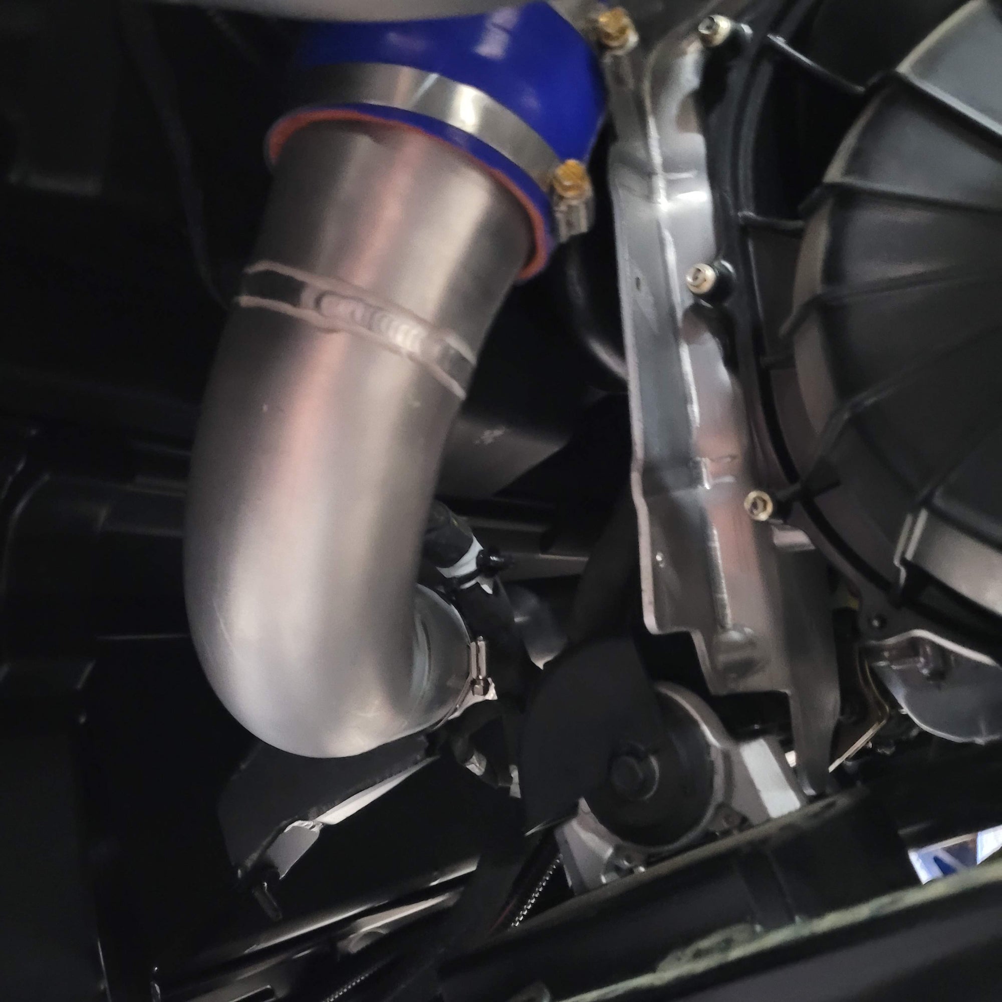 Polaris Xpedition UMP/ Donaldson intake system