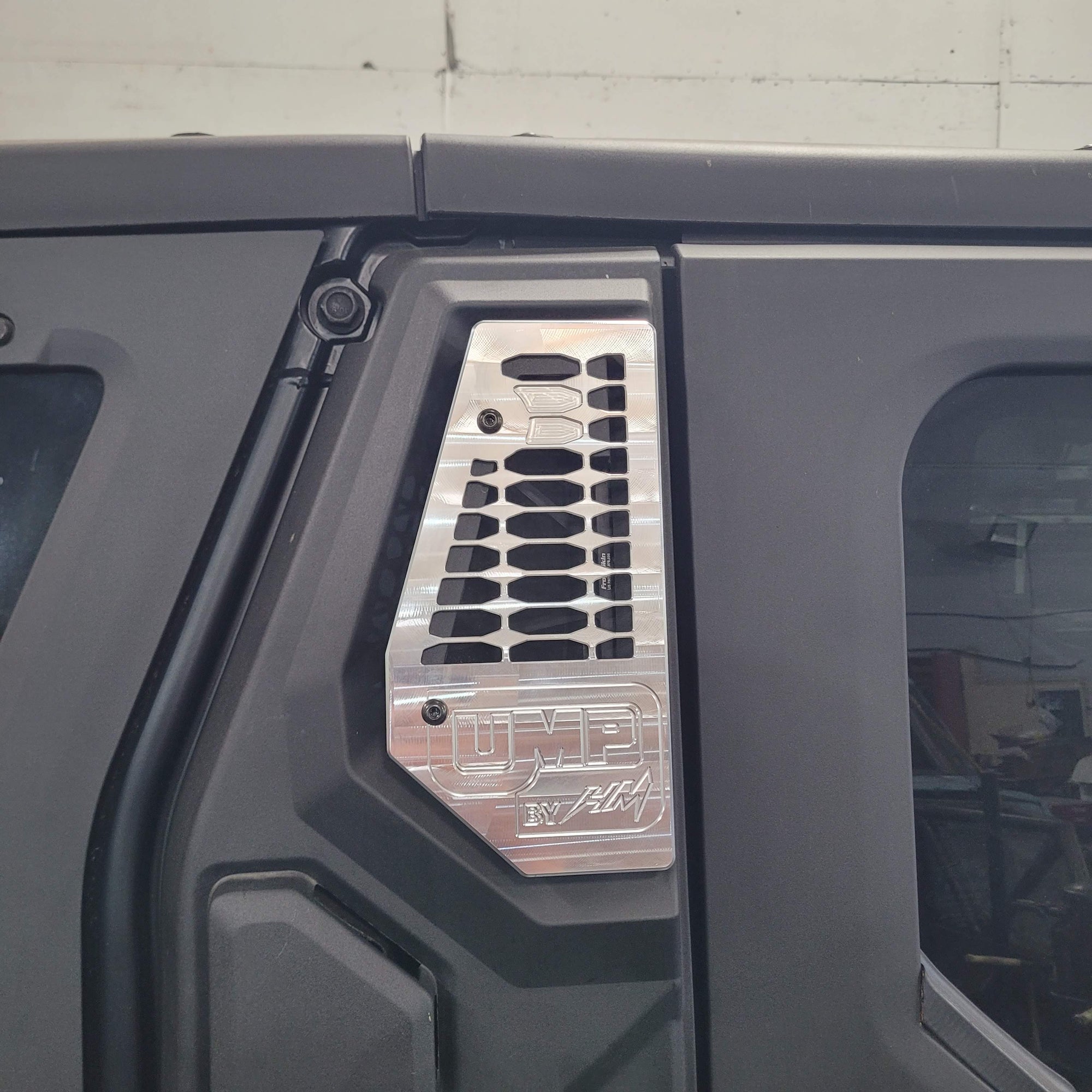 Polaris Xpedition UMP/ Donaldson intake system